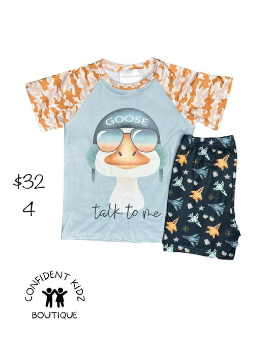 Talk to me Goose T-shirt/Shorts Set